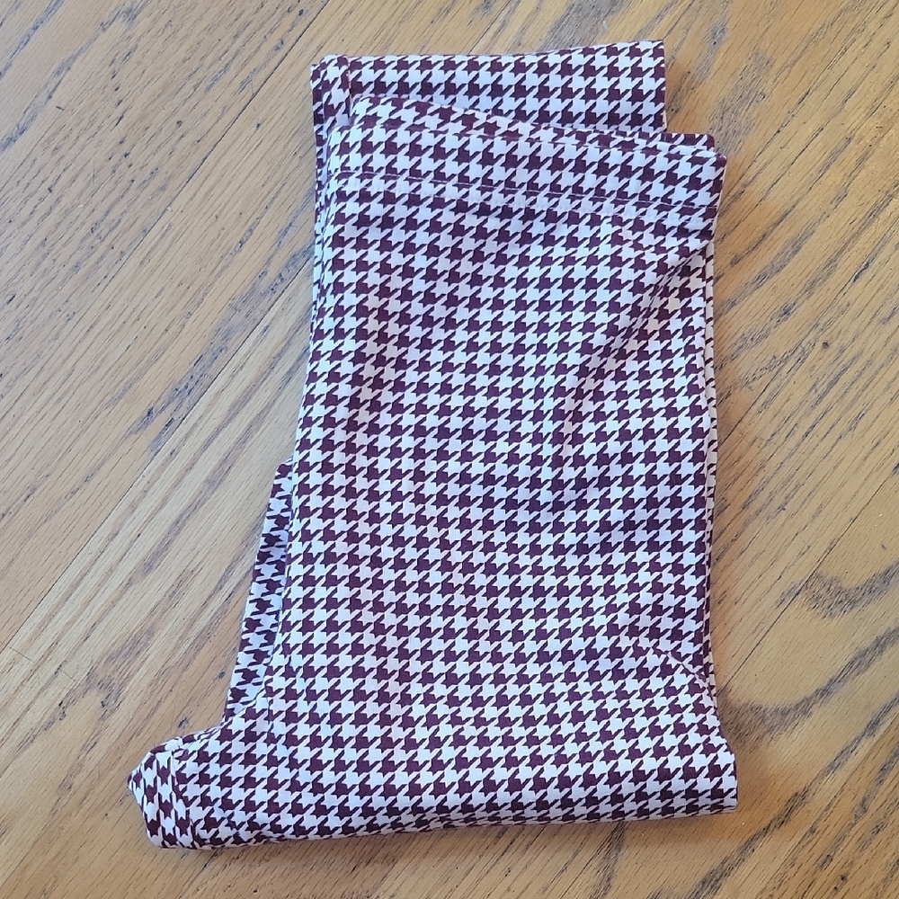 Brand New With Tags Old Navy Girls Size XLHoundstooth Patterned Leggings